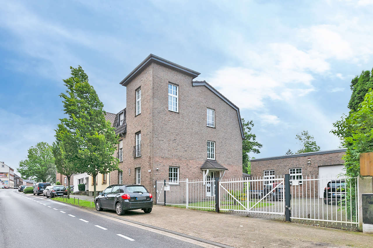 Immobilienmakler Aachen Einfamilienhaus mieten mit Immobilienbewertung