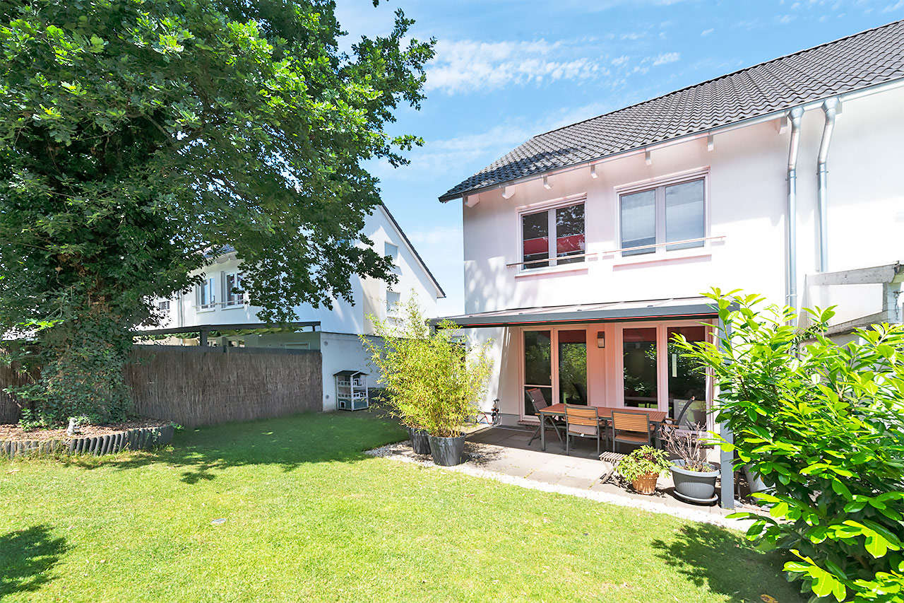 Immobilienmakler Köln Doppelhaushälfte kaufen mit Immobilienbewertung