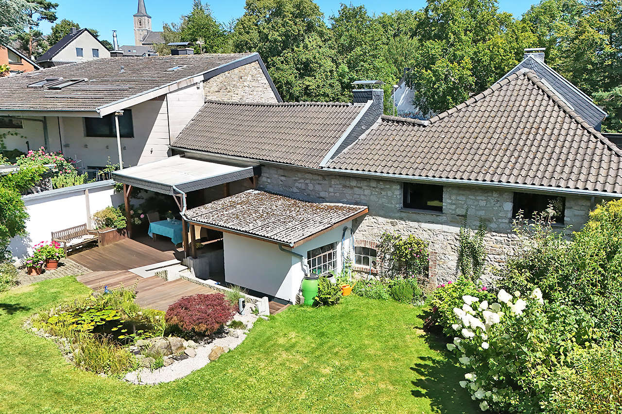 Immobilienmakler Aachen Einfamilienhaus kaufen mit Immobilienbewertung